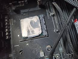 Can a bad thermal paste cause CPU overheating?